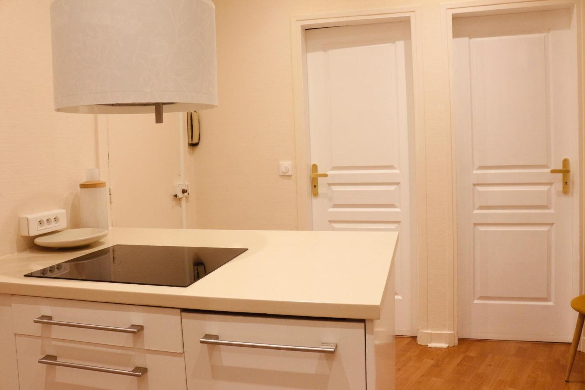 Moments, Your Moments Apartment