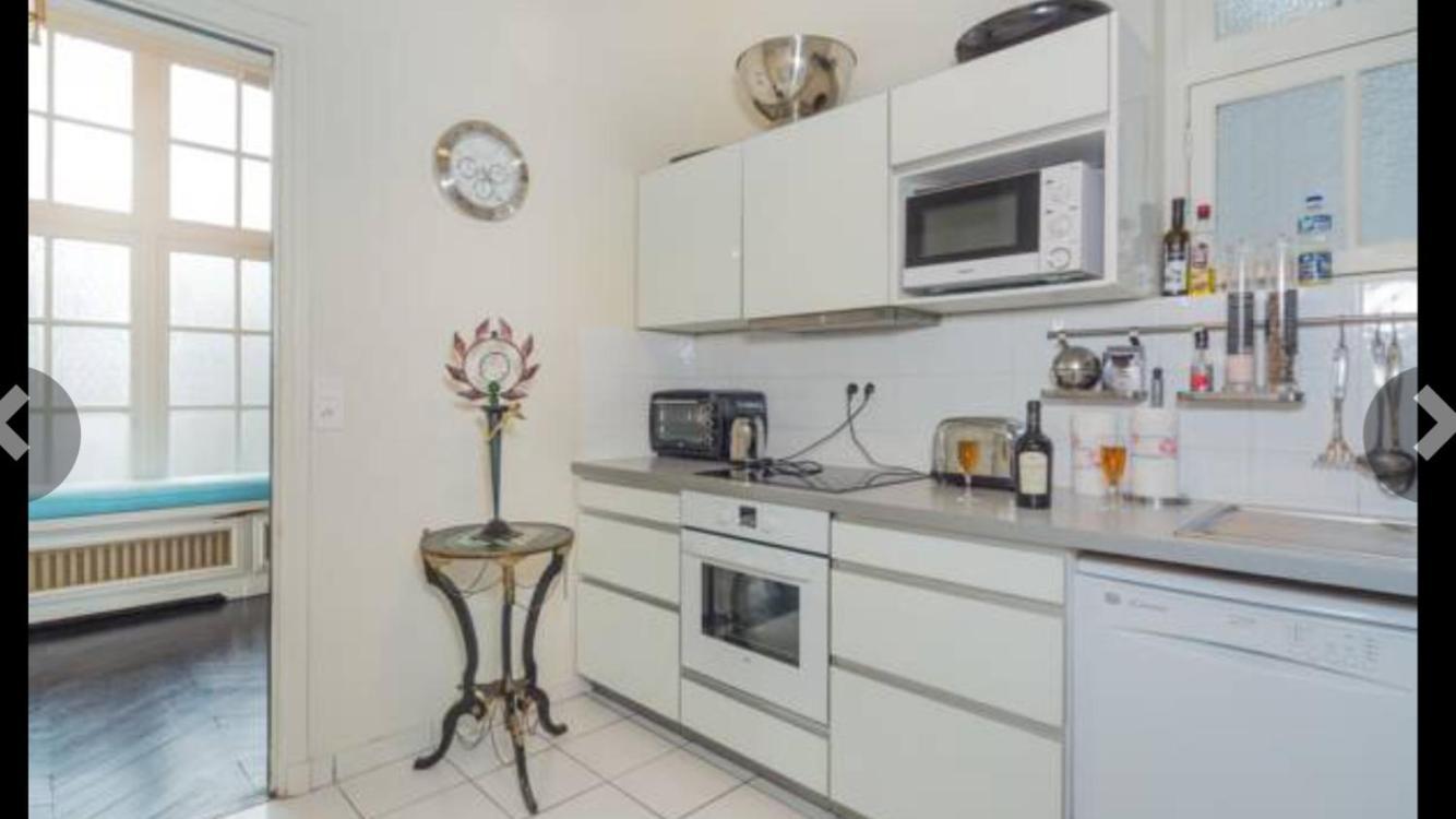 21a Marechal Foch Avenue Champs-elysees Appartement