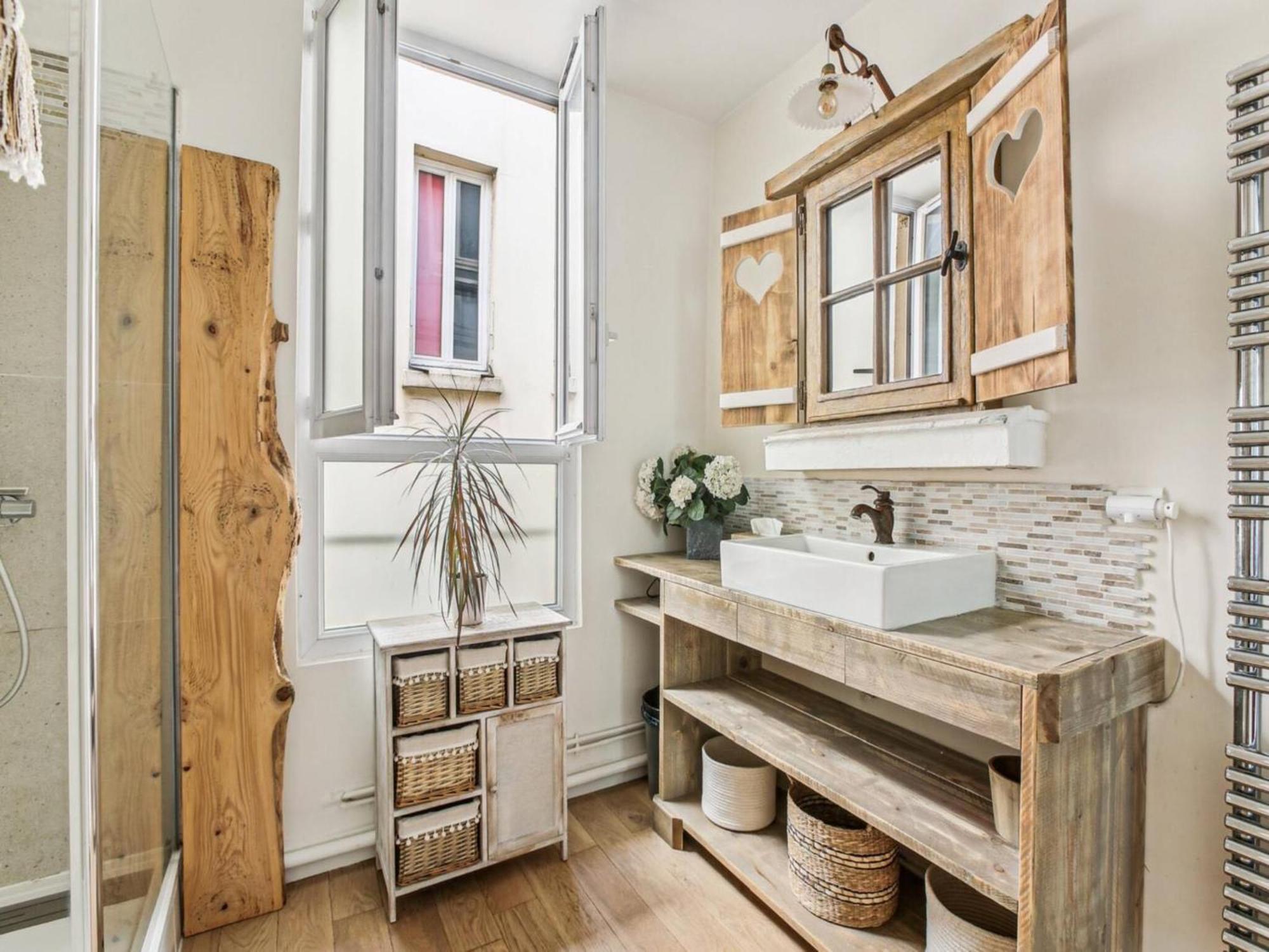 Modern -1br-2p- Le Marais *