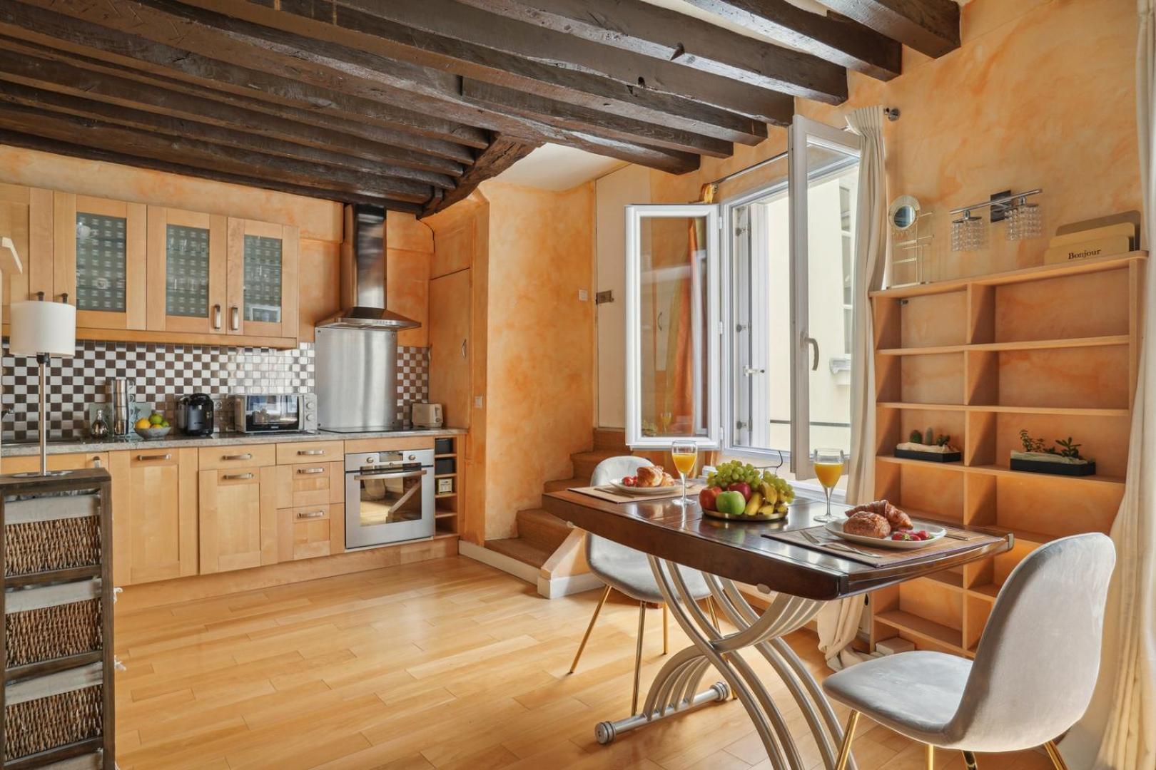 Bnbnook - Cozy In Historic Le Marais Apartment Paris