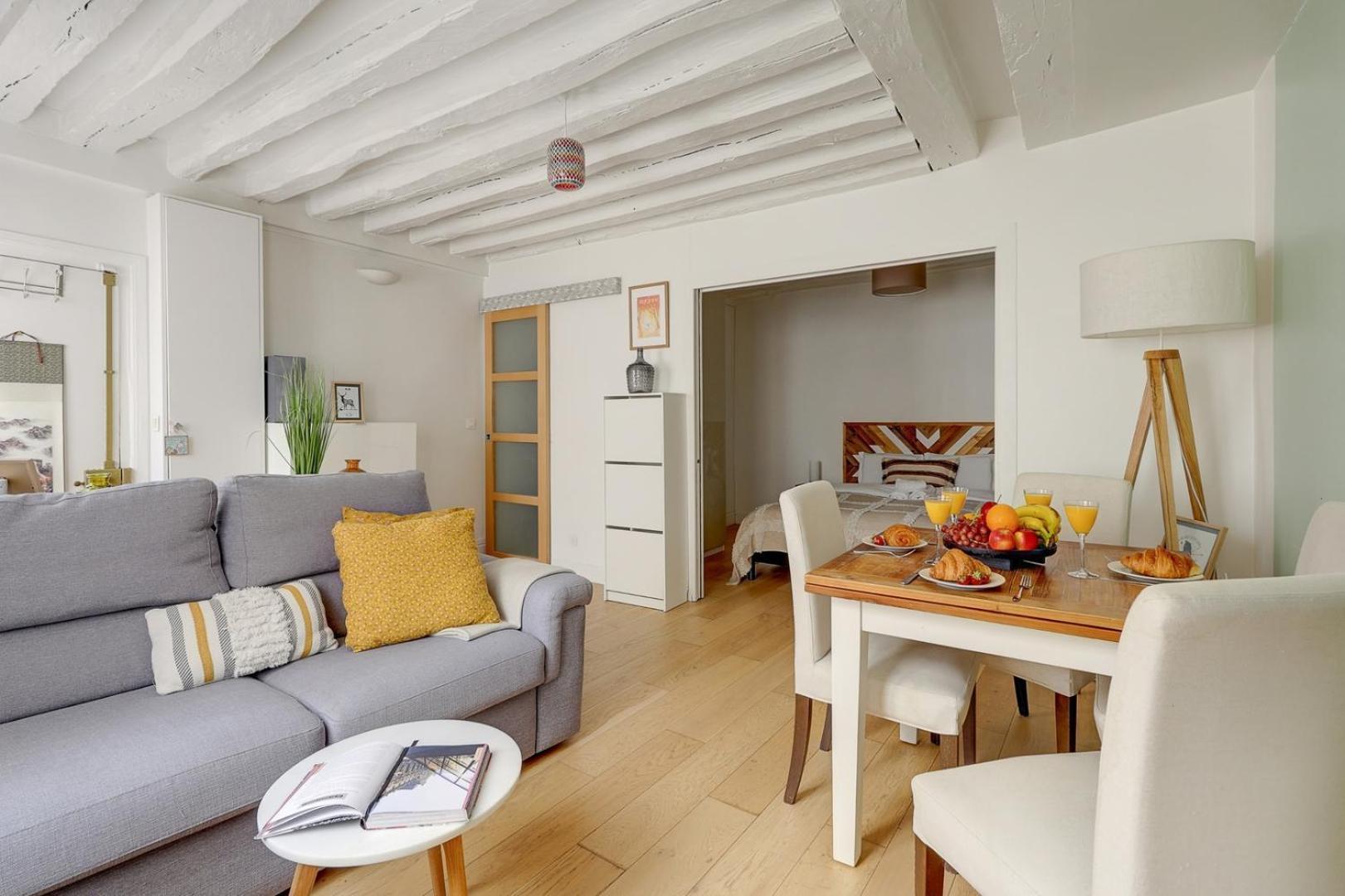 Bnbnook - Charming 1br Near Louvre & Palais Royal Apartment *