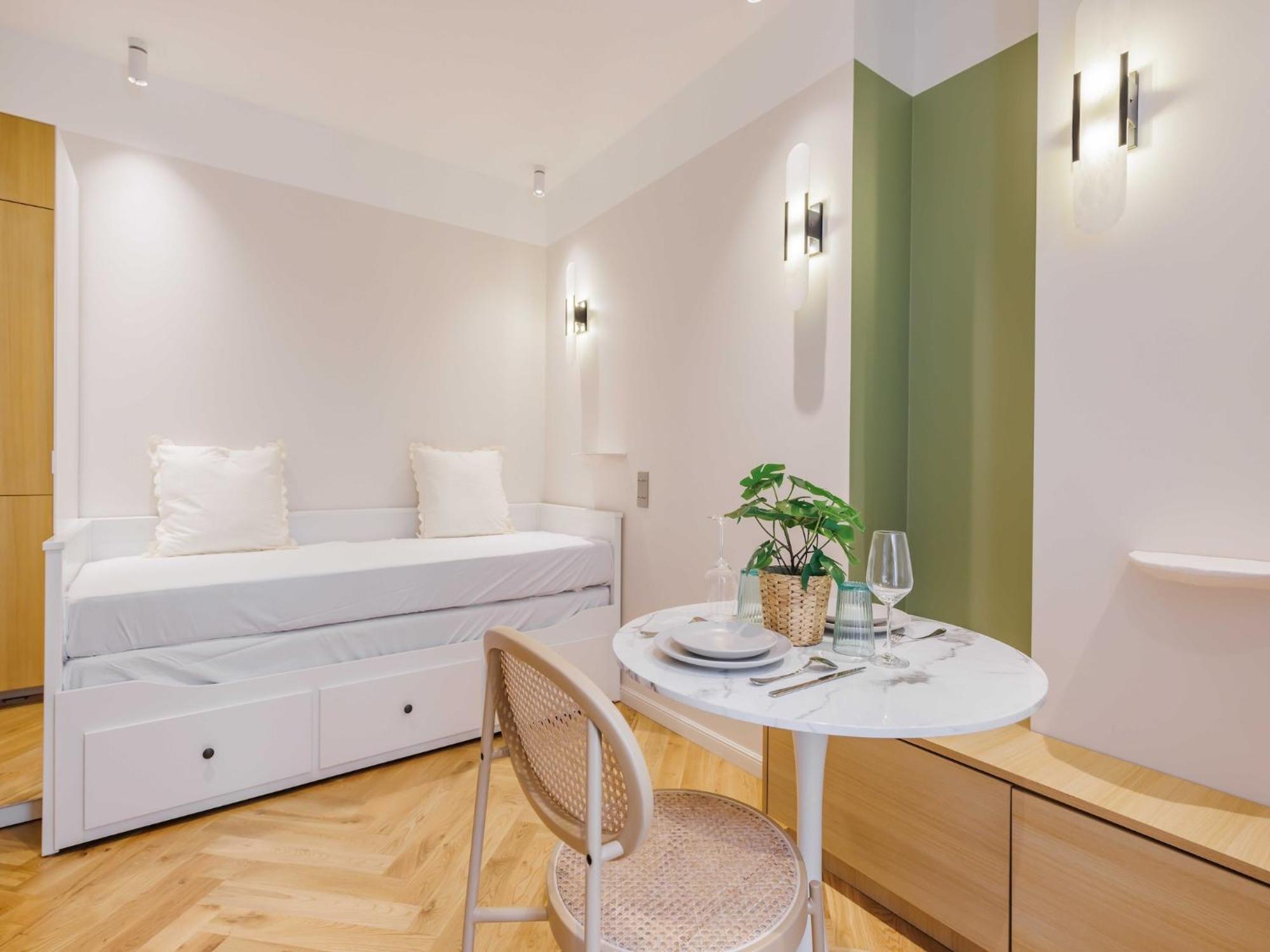 Modern -2p- Near Montmartre Appartement