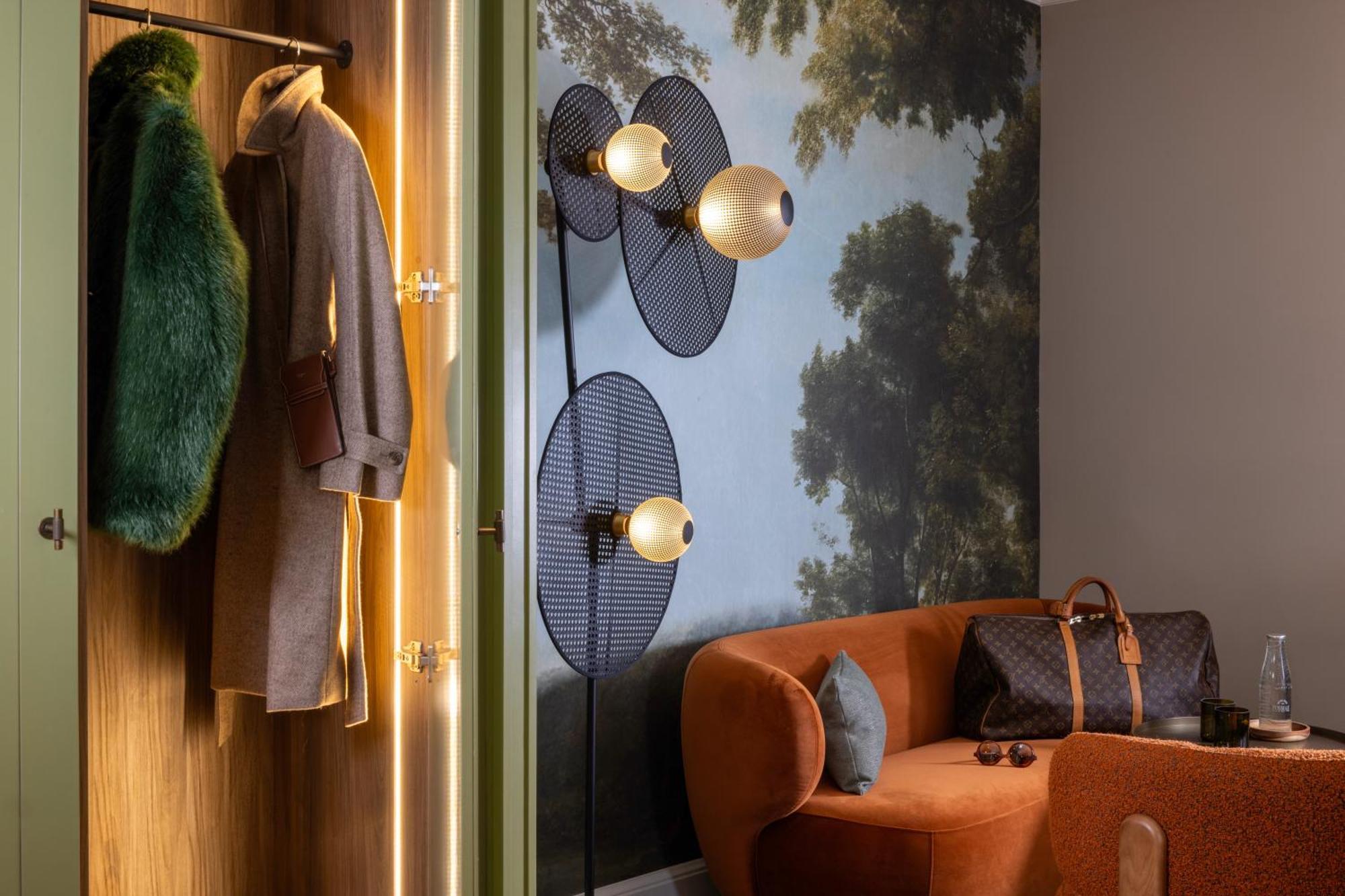 Hotel L'ormaie & Paris