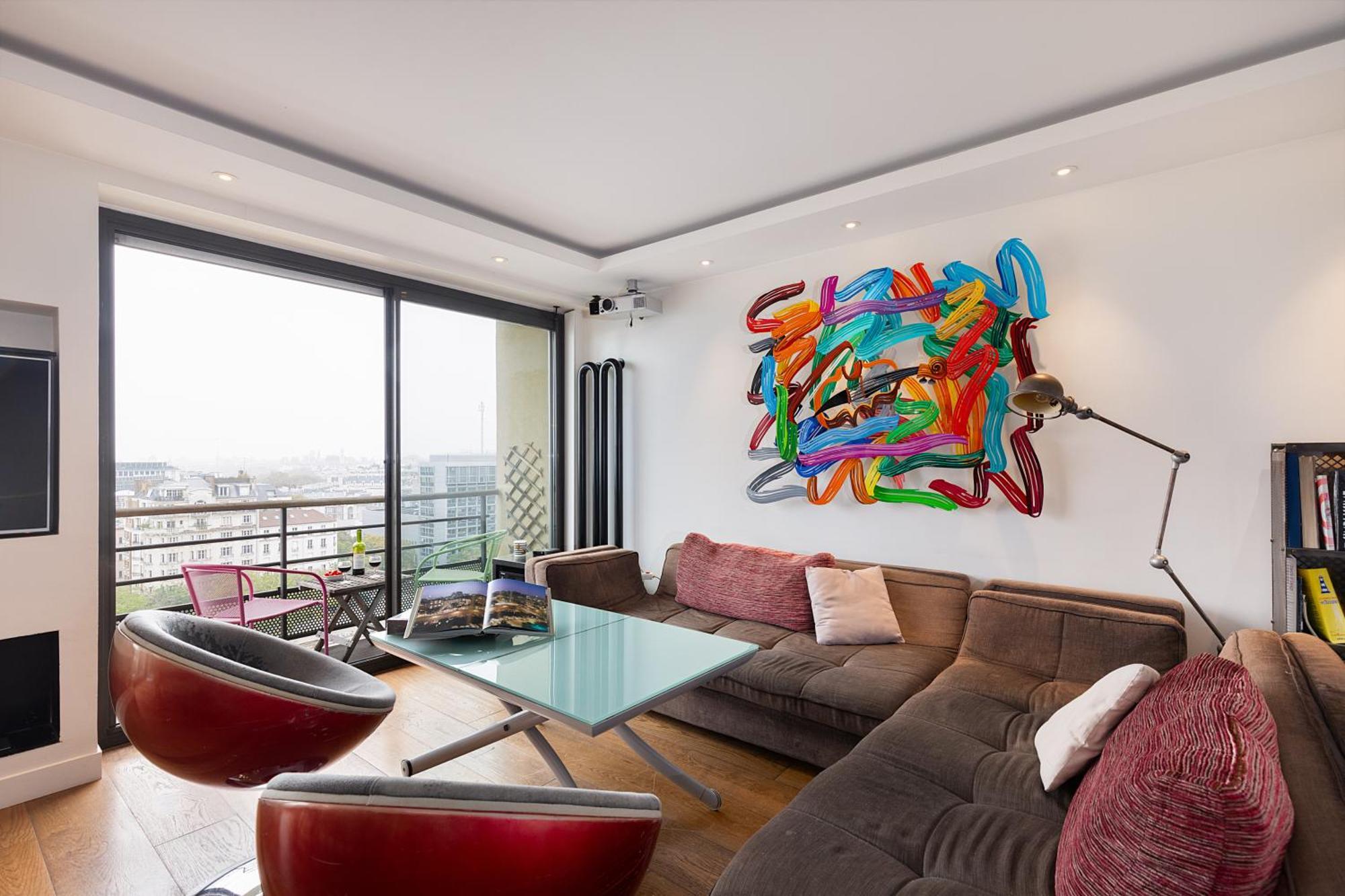Floor With Eiffel Tower View And Roof Appartement Paris