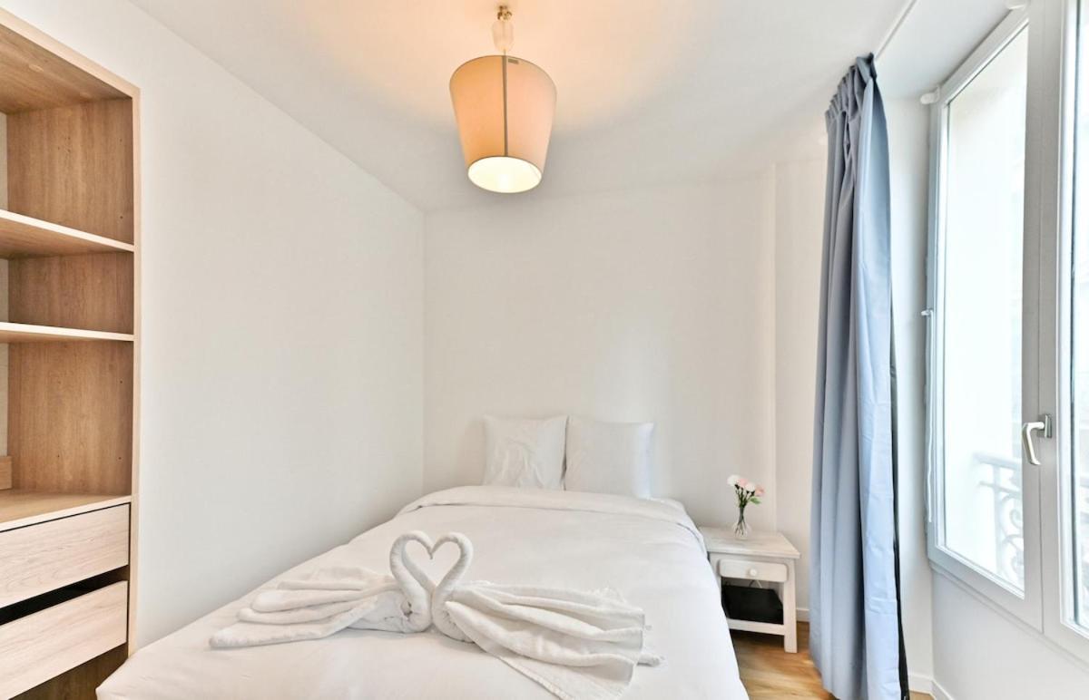 Apartment Near Mairie 10eme - Iii *