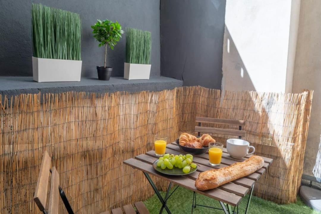 Charming Flat W Terrace Near Le Marais - 1 Appartement Paris