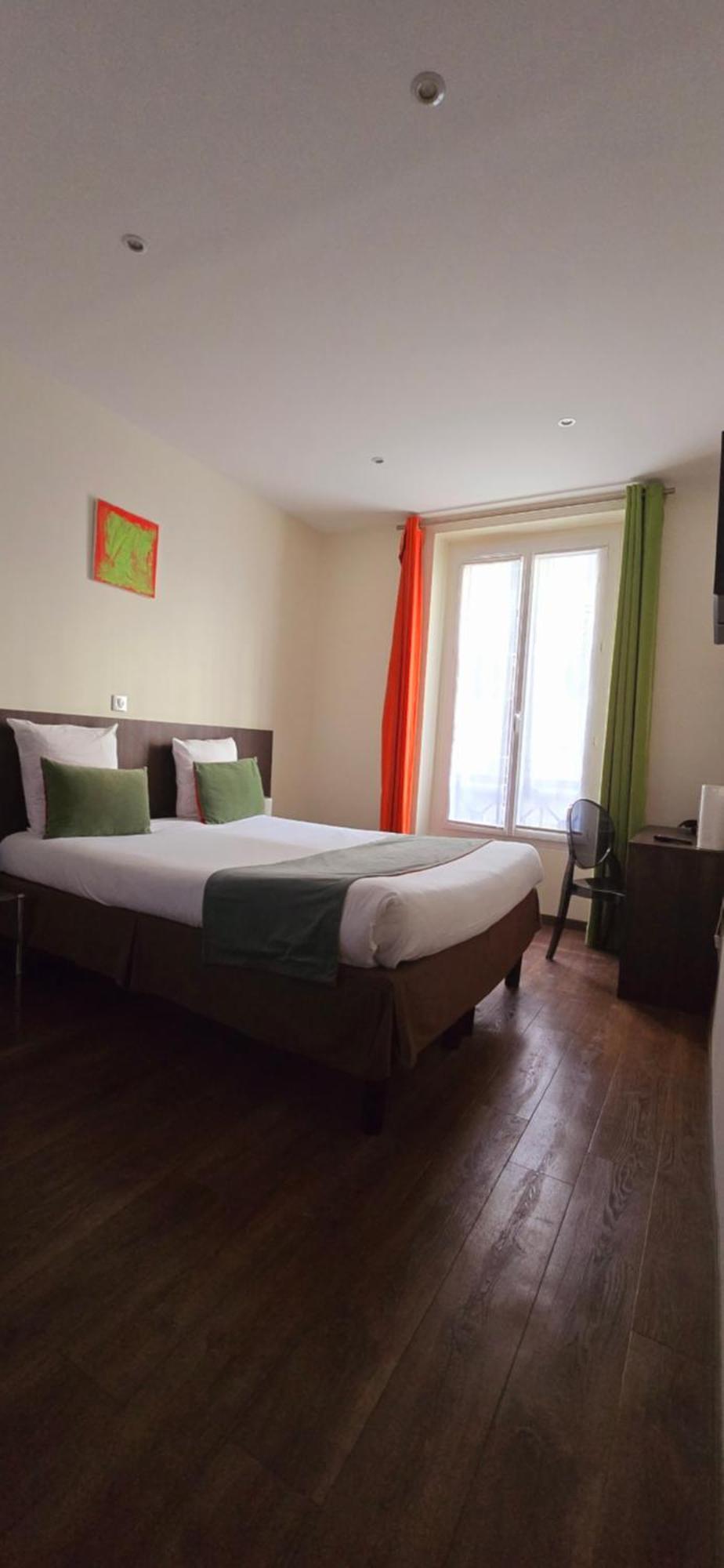 Hotel Pax Opéra Paris