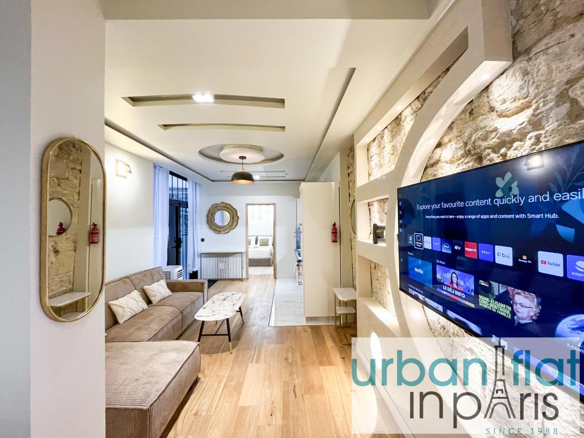 Apartment Urban Flat - 196 Saint Honore Paris
