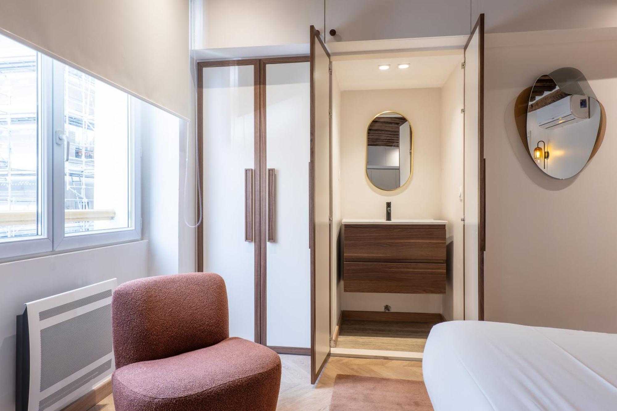 Appartement Holidaysinparis - Bourg Tibourg *