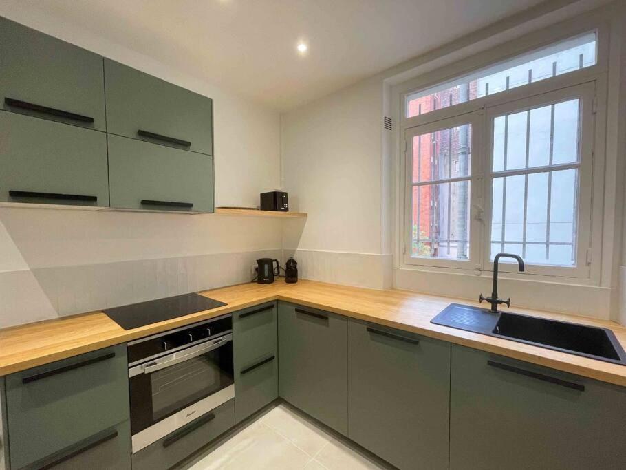 Appartement Charming 3 Bedroom Haussmannien In 17th