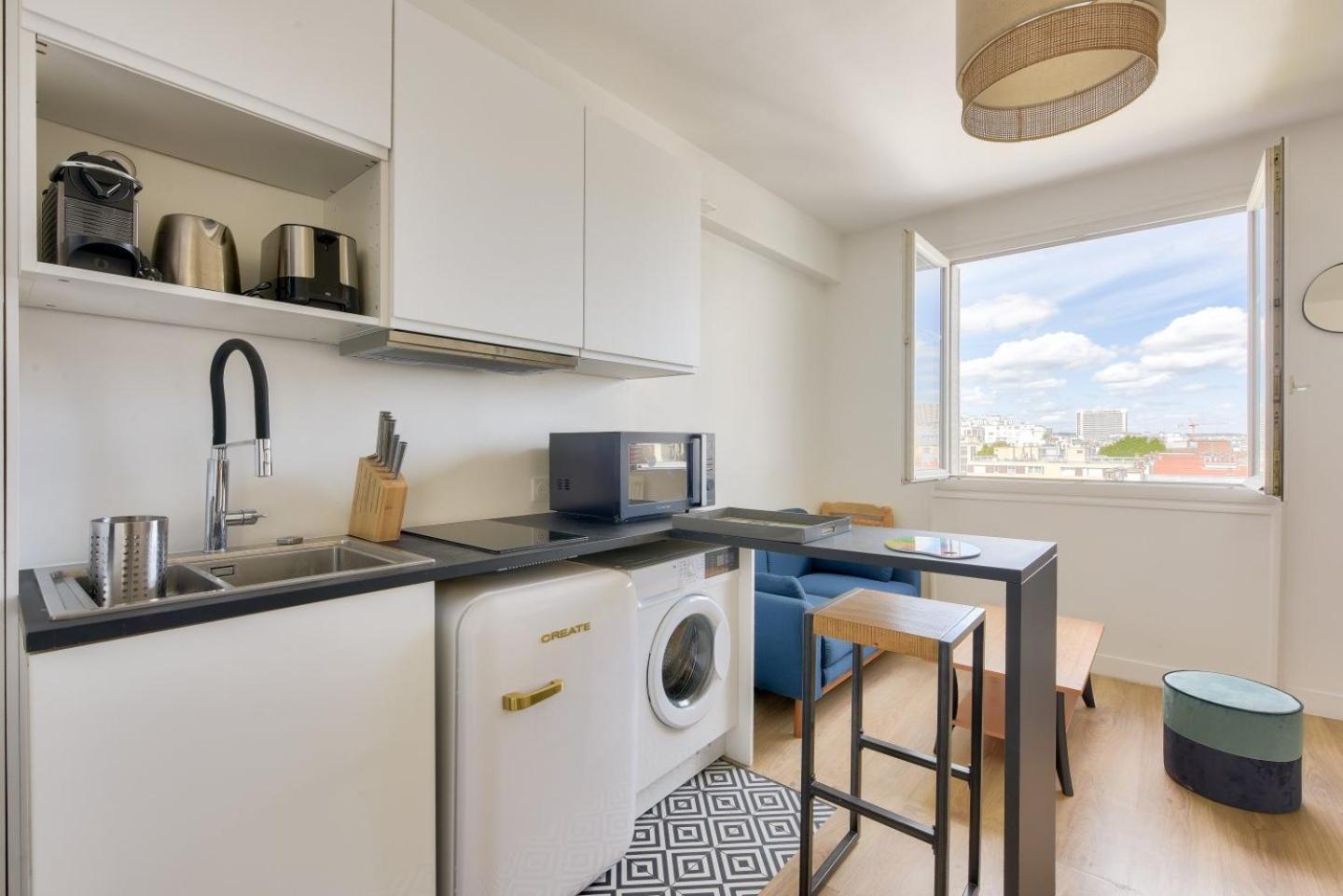 Apartment Splendide Proche De La Station Metro Lourmel Paris