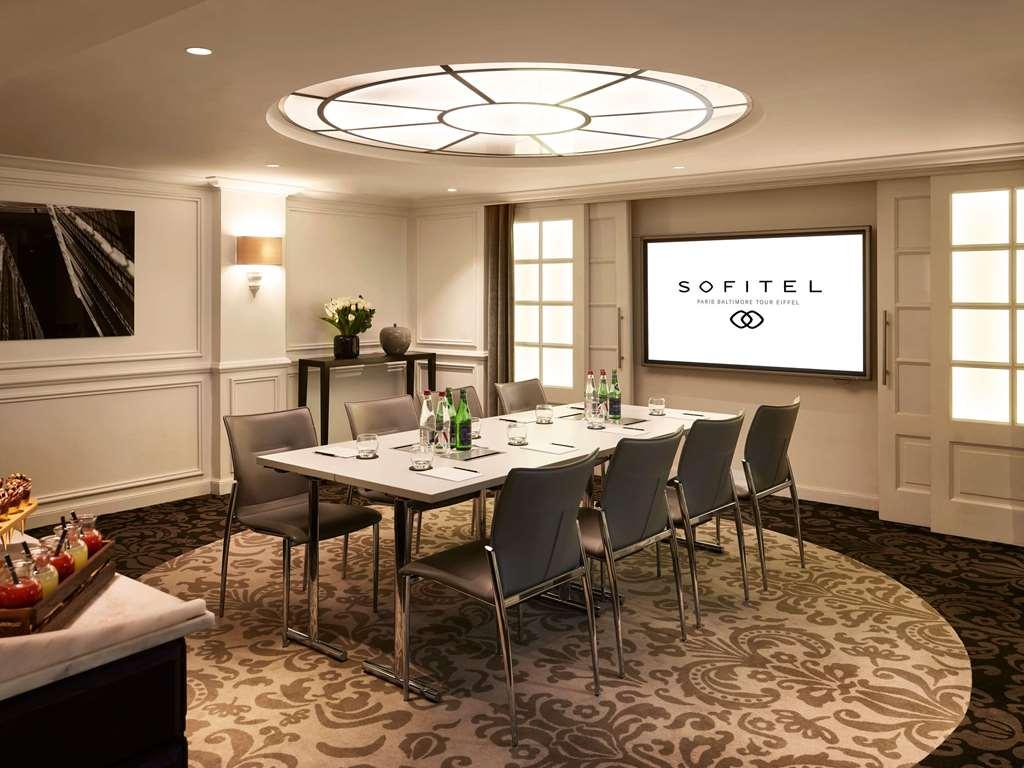 Sofitel Baltimore Tour Eiffel Hotel 5*