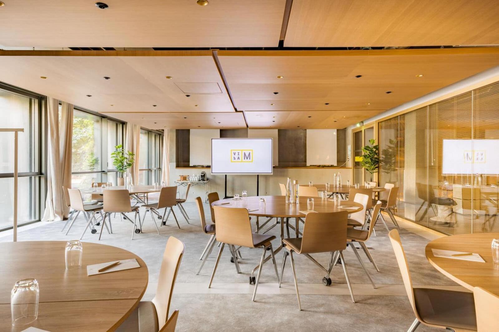 M Hotel Paris