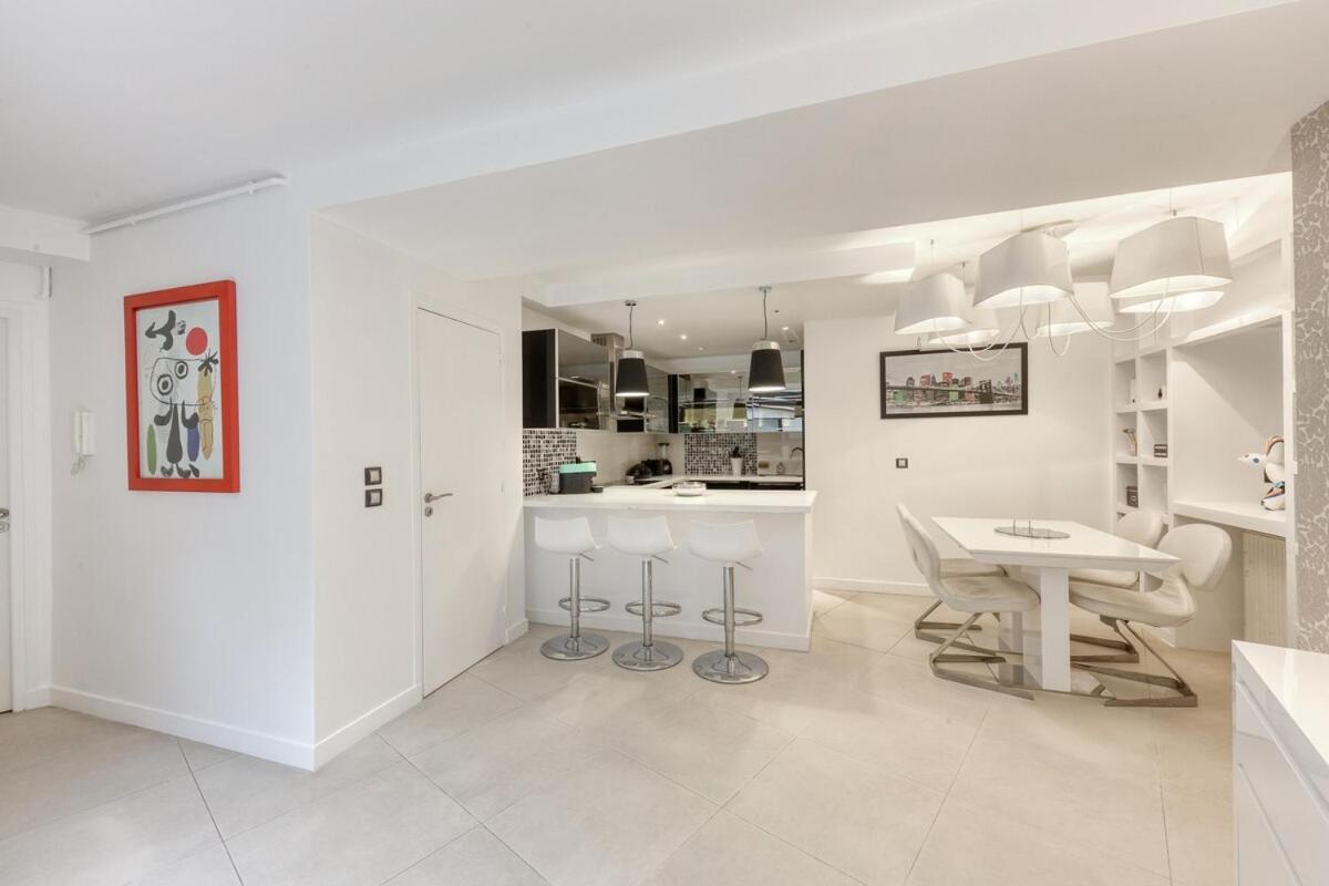 Garden Flat In 16 Paris