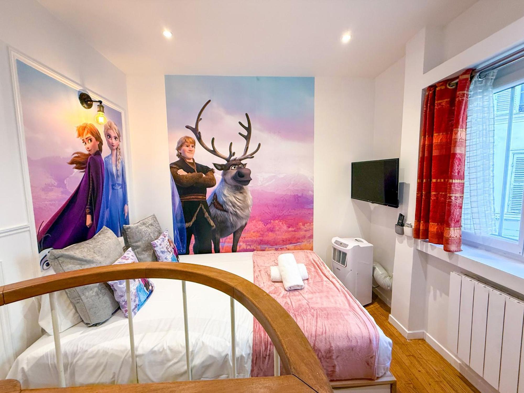 74 - Star Wars Le Marais Appartement Paris