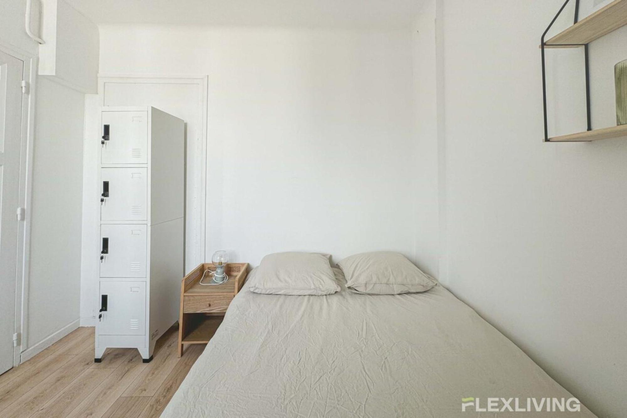 Flexliving - Whole - Houel