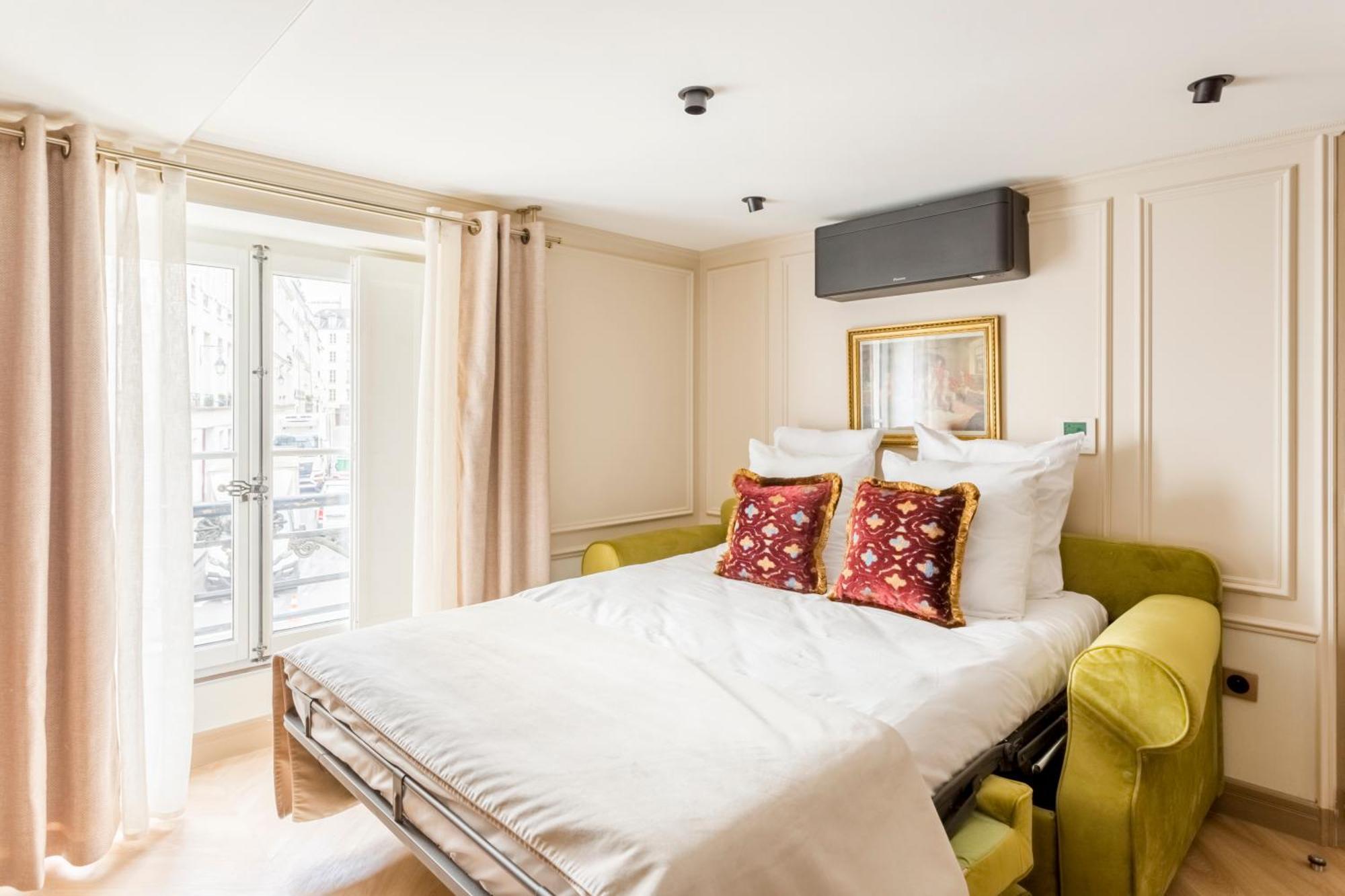 Apartment Merveil - Luxury - Marais - Turenne Paris