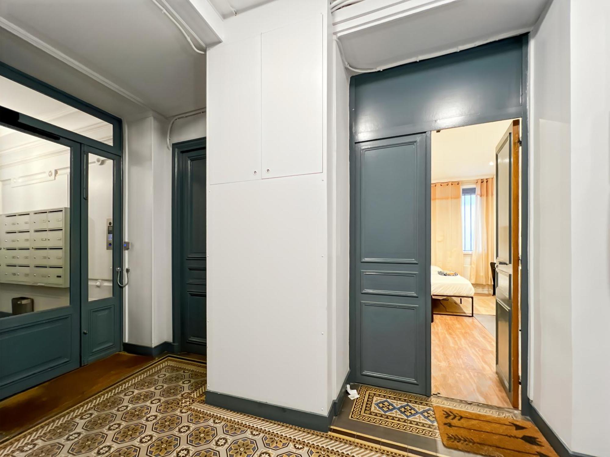 Functional Apartment, Belleville, 11 * Paris