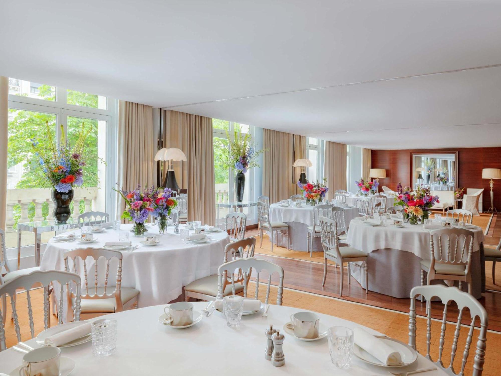 Hotel Le Royal Monceau Raffles Paris