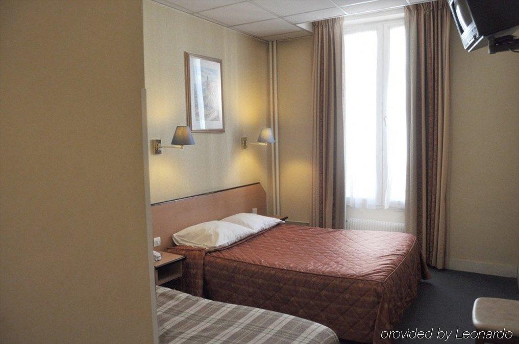 Caravelle Hotel 3*