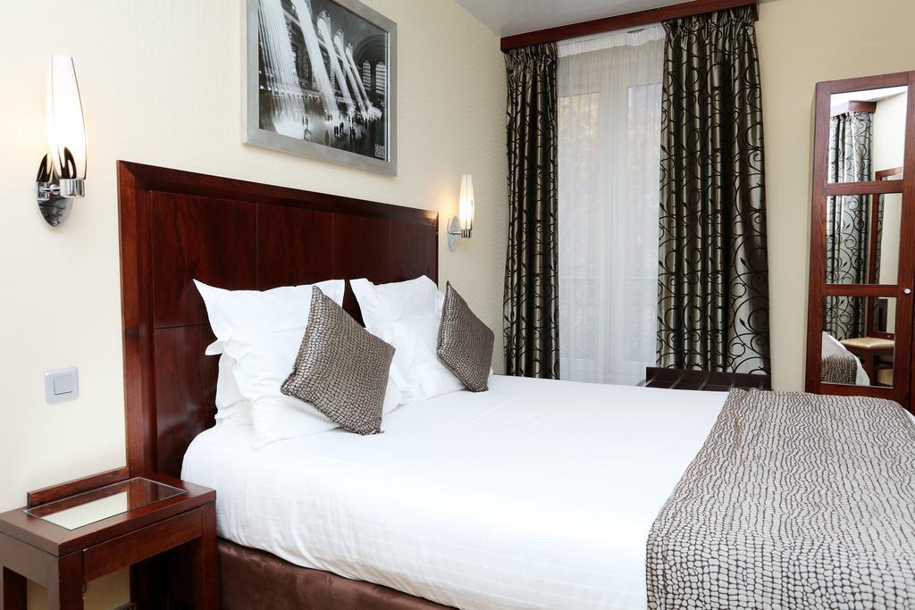 Grand Francais Hotel
