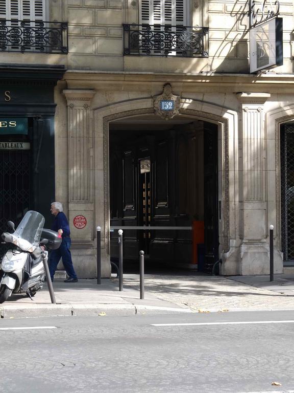 Appart hôtel Adagio Haussmann Champs Elysées 4*