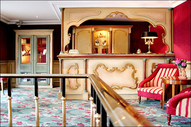 Eugenie Hotel Paris