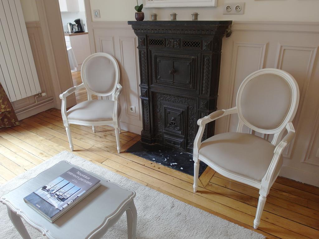 Frühstückspension Chambre D Hote : Louvre Elegant Apt Suite
