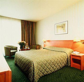 Relais Du Pré Hotel Paris