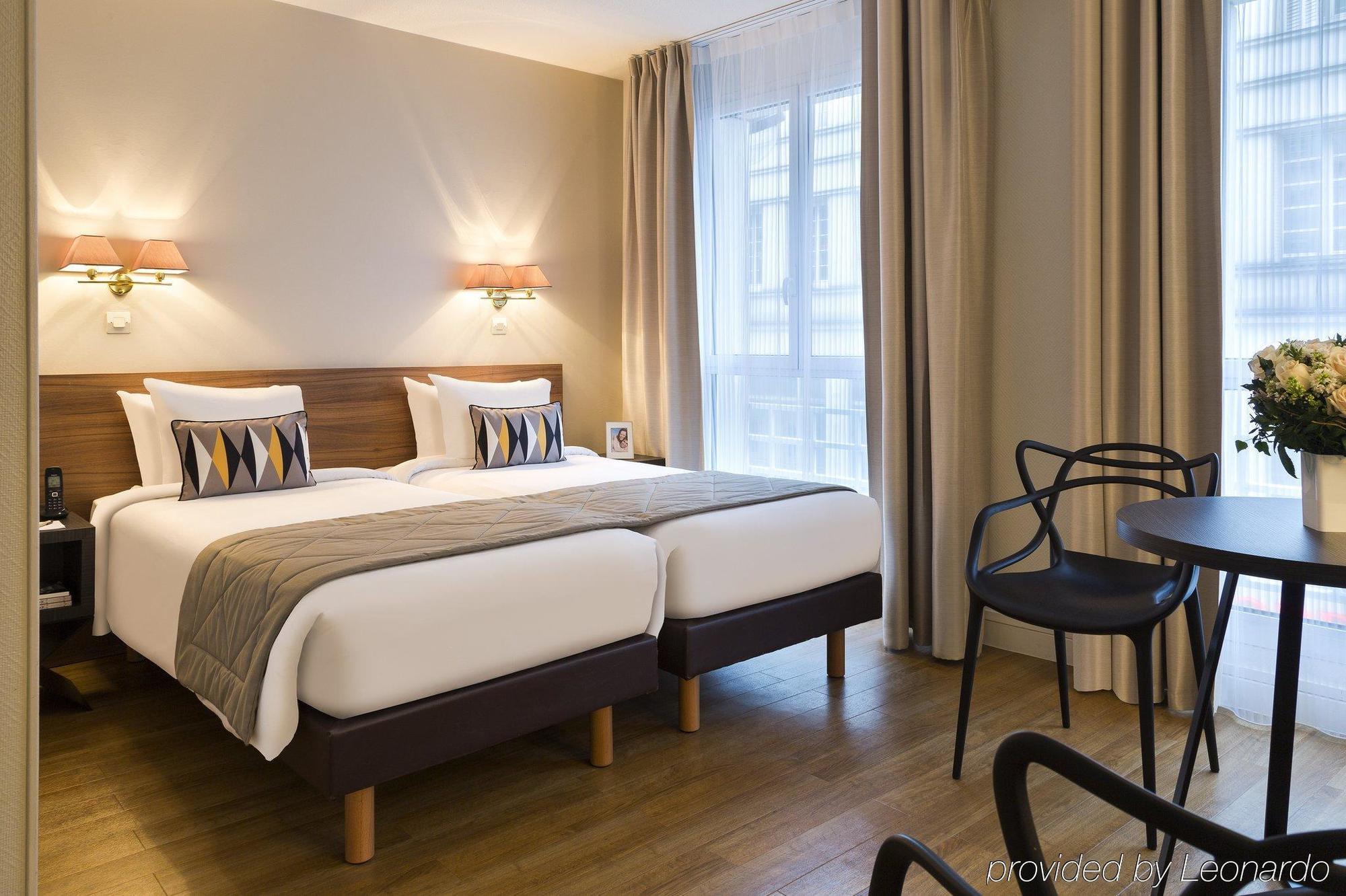 Citadines Tour Eiffel 4*