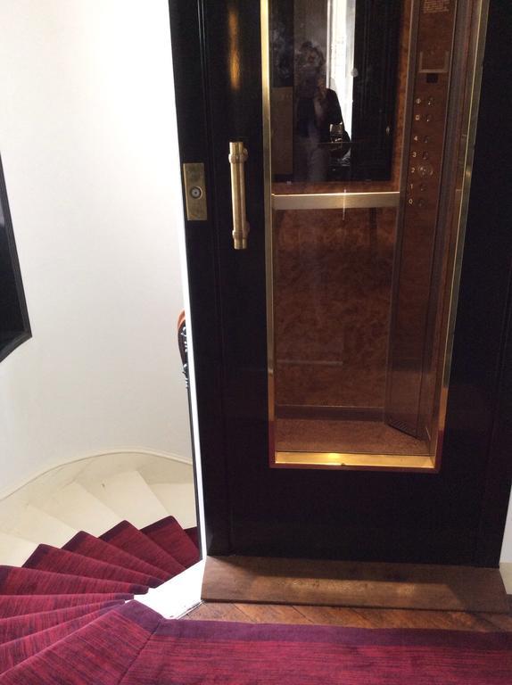 Bed & Breakfast Quartier Champs-elysees Paris
