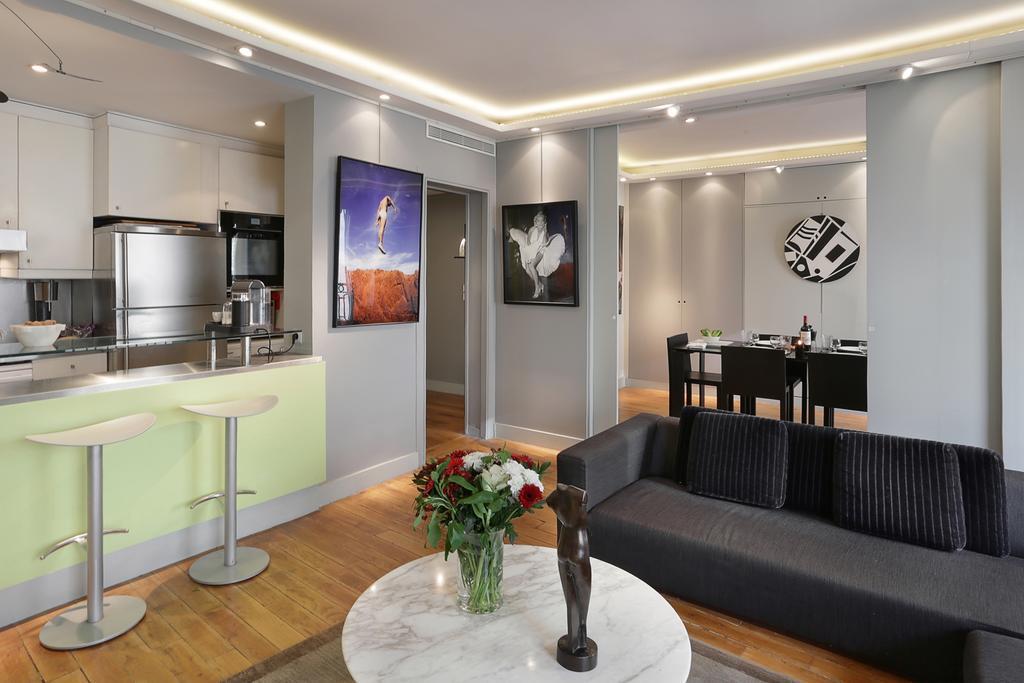 Apartment Faubourg Chic
