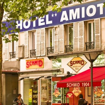 Amiot 2* Paris