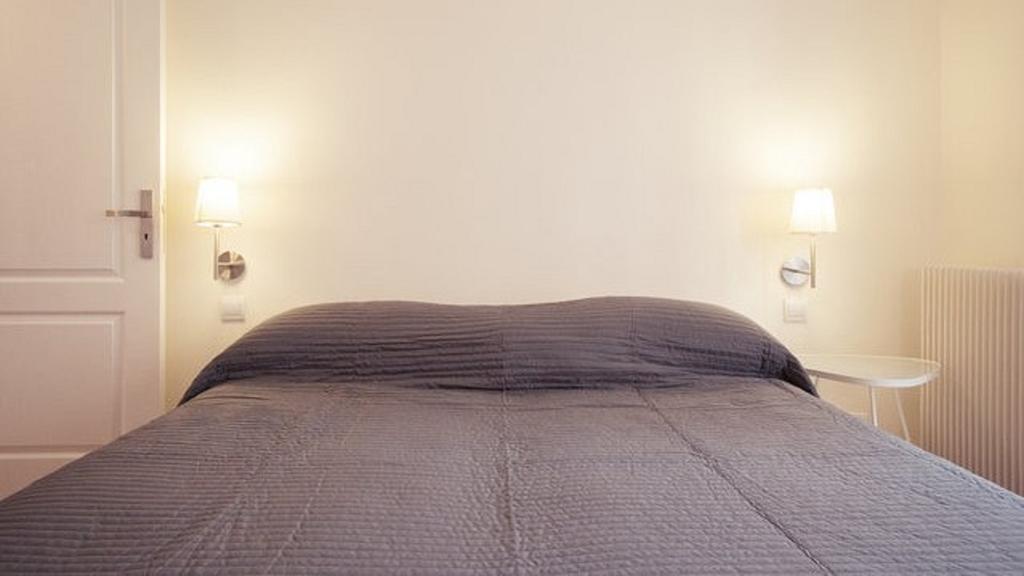 Apartment Montmartre Abbesses Sacre-coeur *