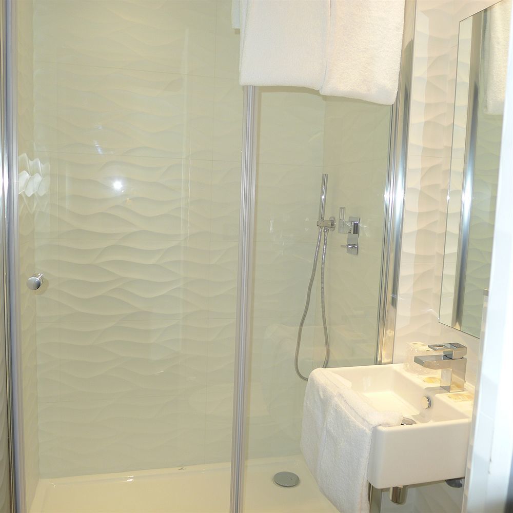 Hotel Wagram Paris