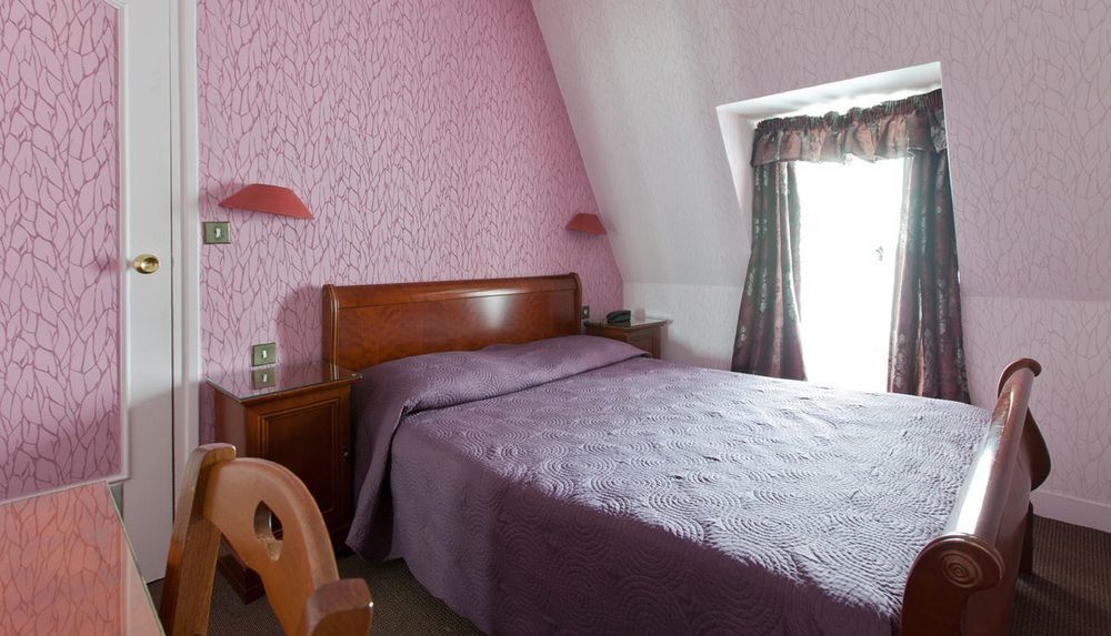 Caravelle Hotel 3*