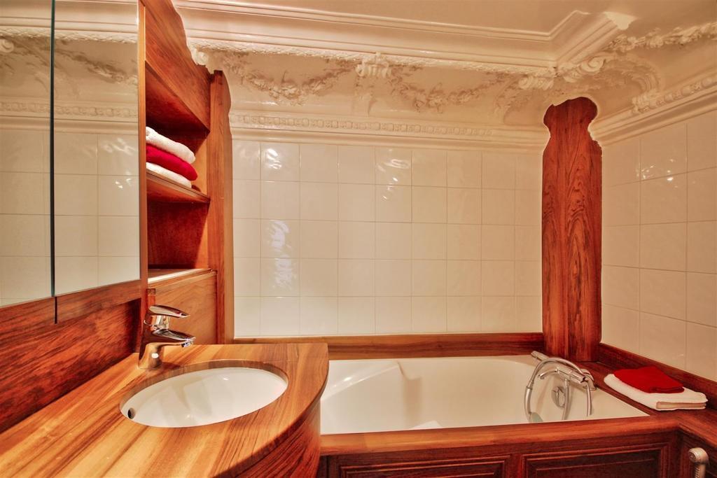 Appartement Avec 2 chambre *
