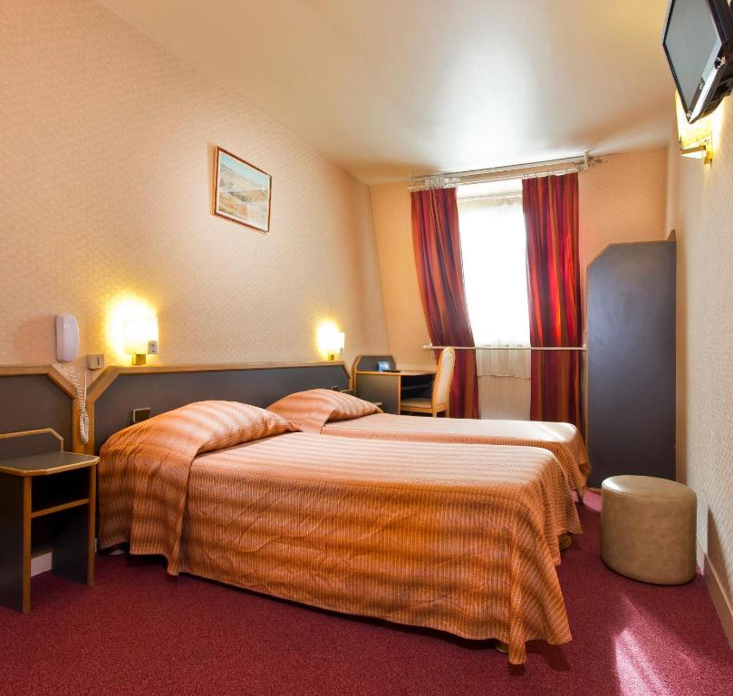 Hotel La Parizienne 3*