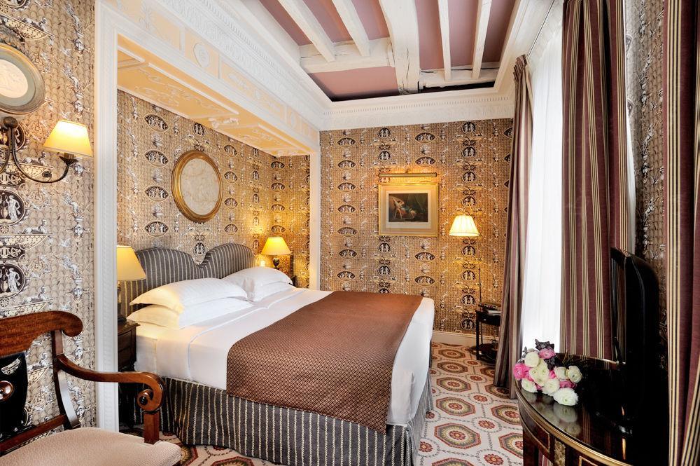 Hotel Des Grands Hommes 3*