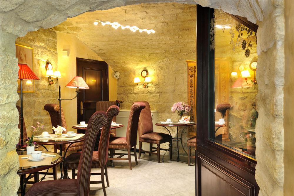 Des Grands Hommes Hotel 3*