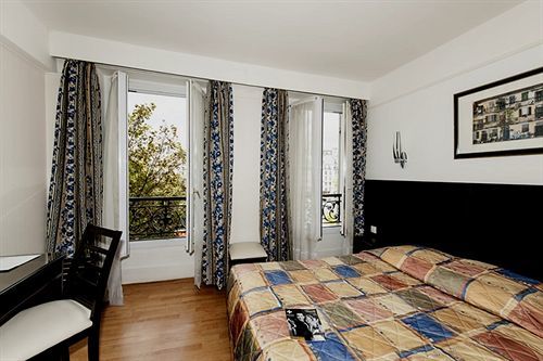 Amiot Hotel 2*