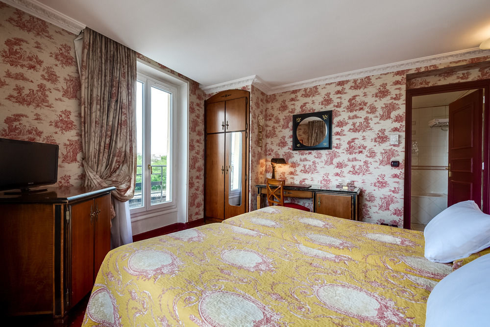 Eugenie Hotel 4*