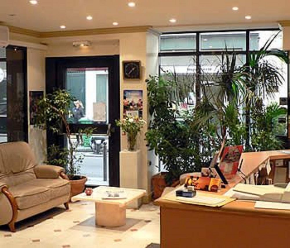 Leonard De Vinci I Hotel 2*