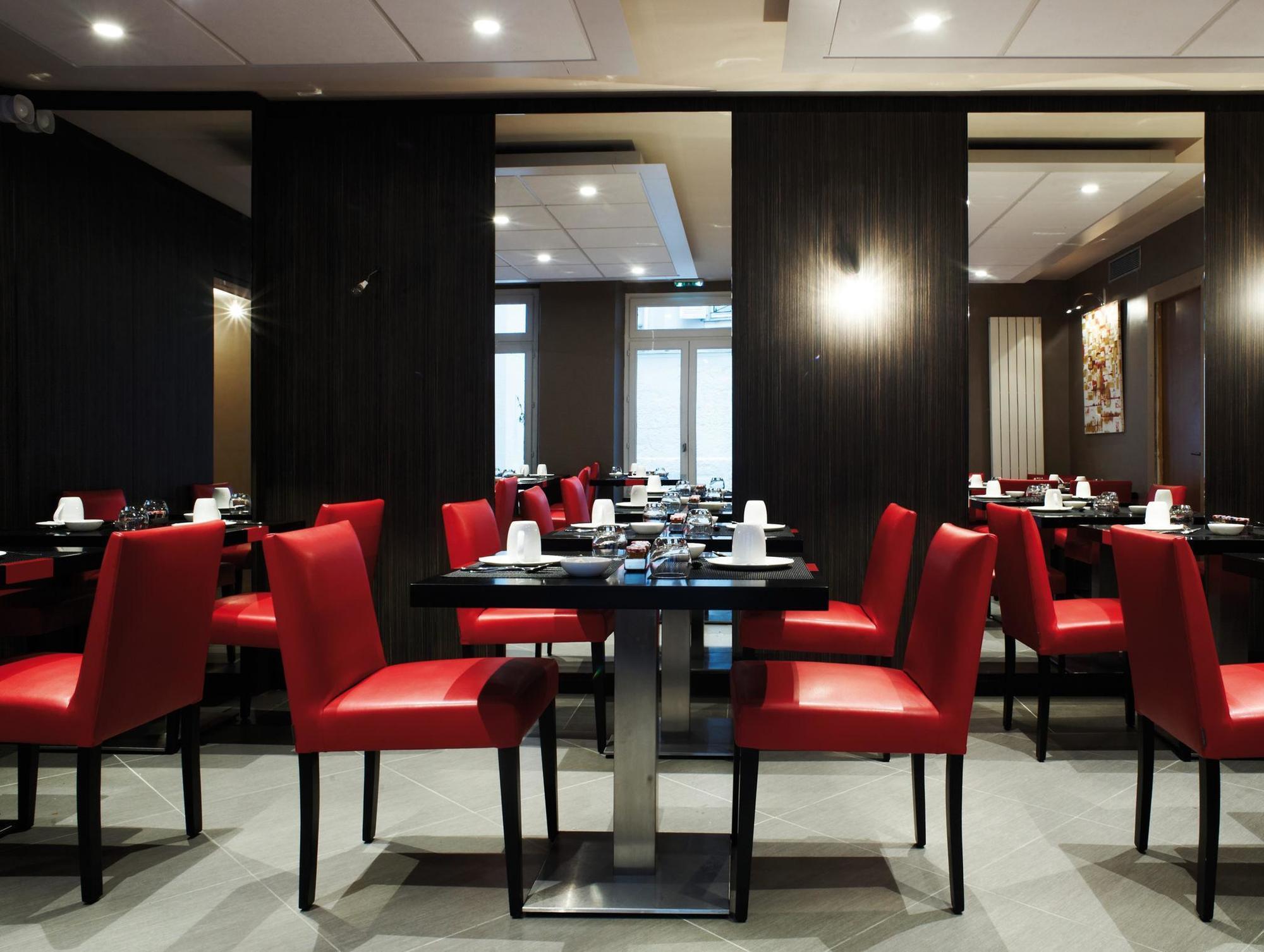 New Opera Hotel