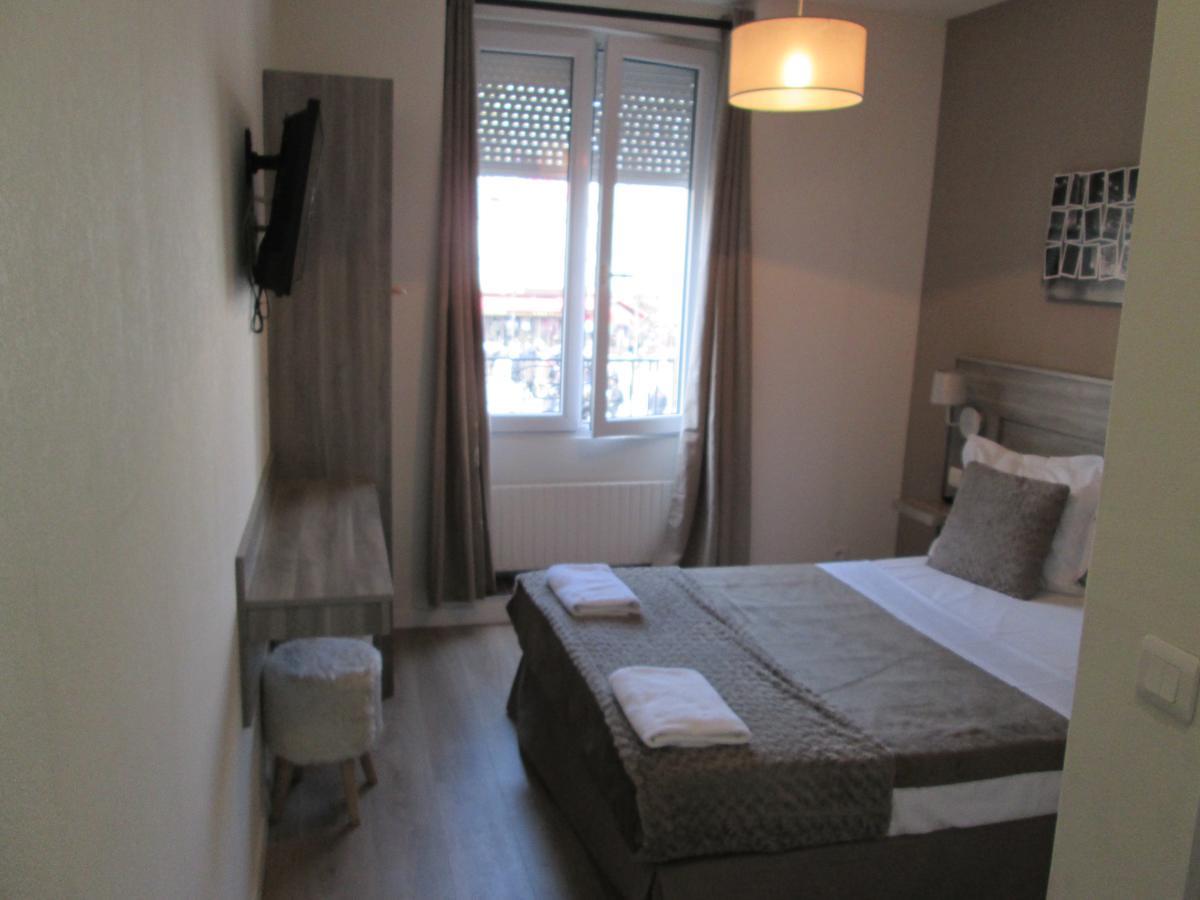 Hotel Ménil Bon Temps Paris