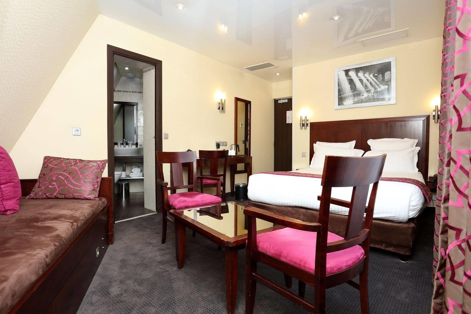 Grand Francais Hotel