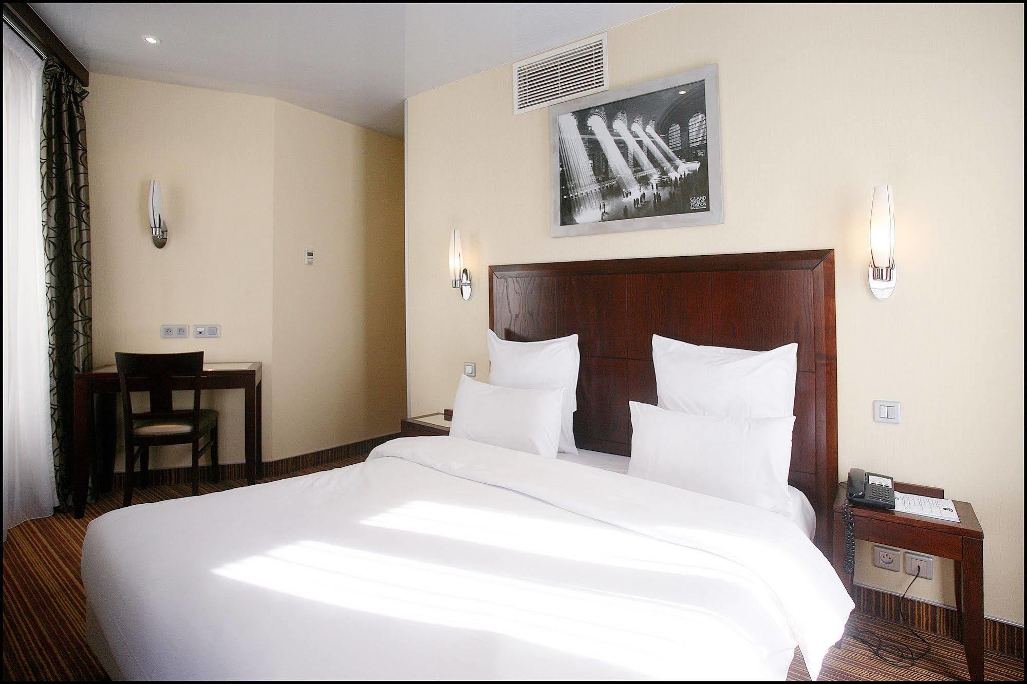 Grand Francais Hotel 3*