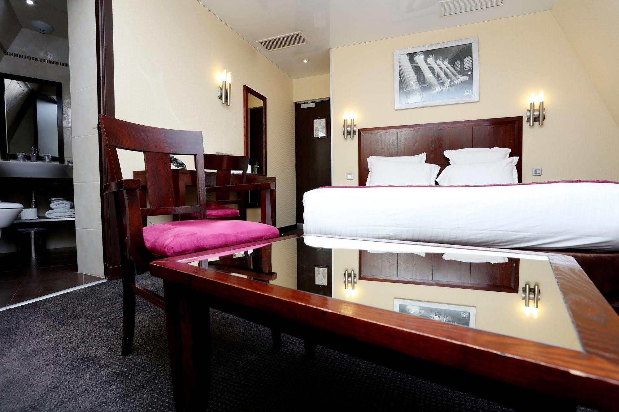 Grand Francais Hotel Paris