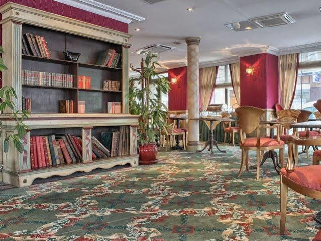 Eugenie Hotel Paris