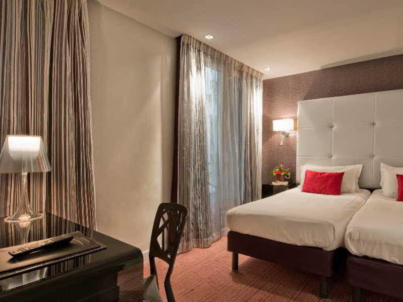 Opera Marigny Hotel 4*